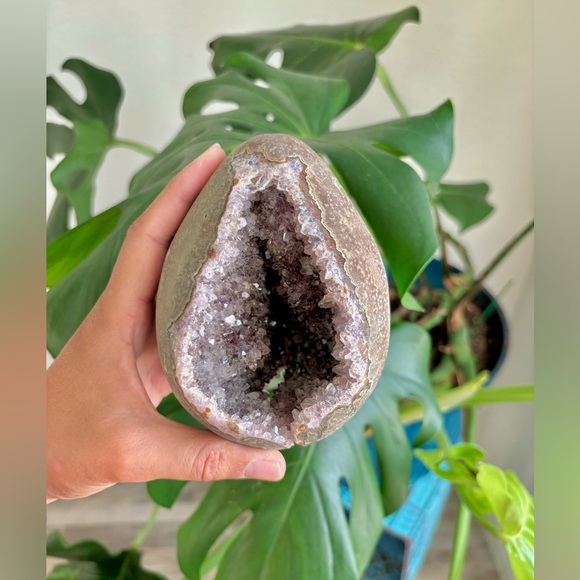 Druzy Amethyst Egg - Picture 3 of 6